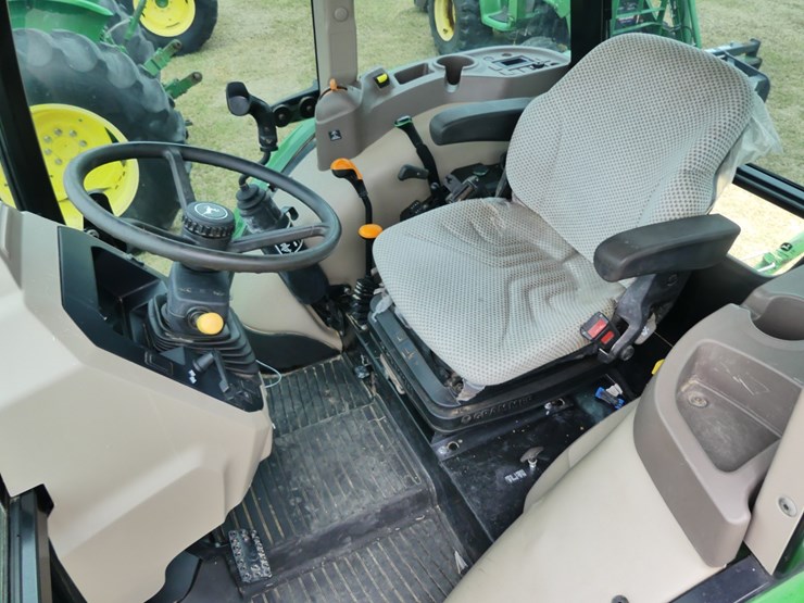 john-deere-5075e-image-16