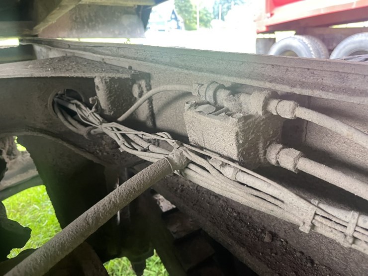 1986-mack-dm686s-image-70