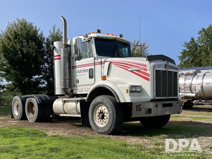 1995-kenworth-t800-image-1