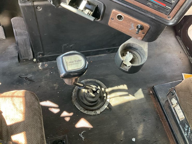 1995-cummins-m11-image-115