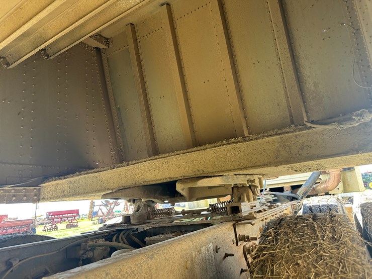 #32158-•-hobbs-42'-t/a-aluminum-hopper-bottom-trailer-vin:-blv-9983-04-image-32