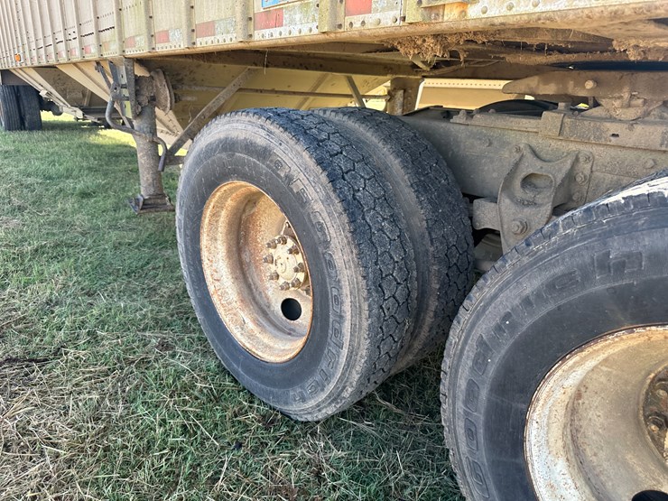 #32159-•-1984-international-co9670-sleeper-truck-tractor-vin:-1hsrdjwr0ehb13117-image-11