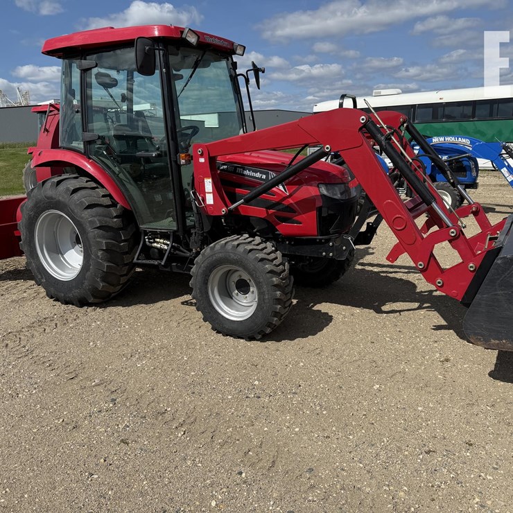 2014 MAHINDRA 5010 HST