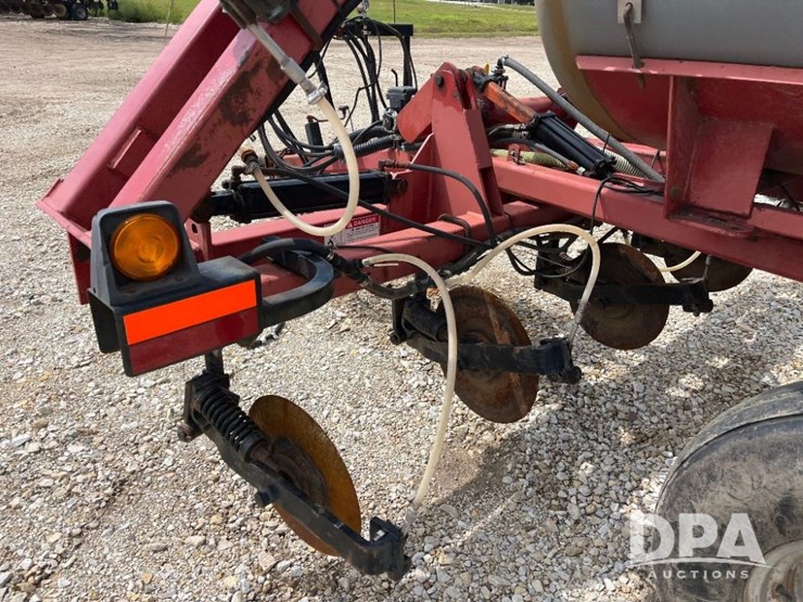case-ih-2800-image-23