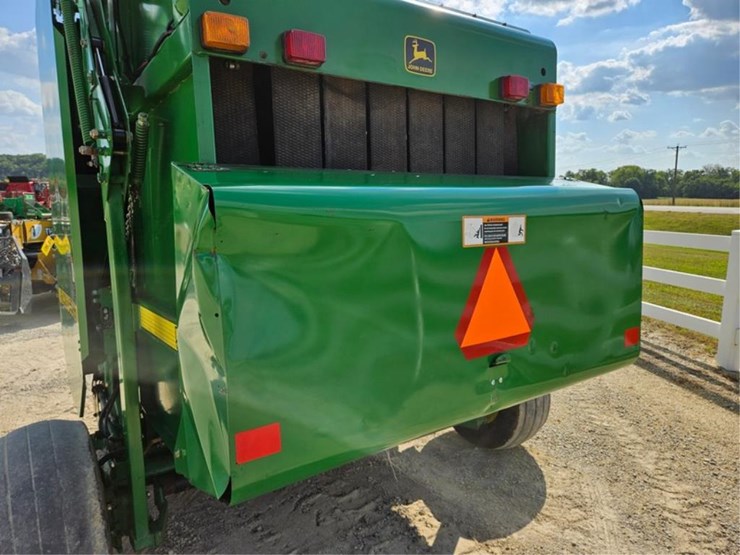 john-deere-566-image-19