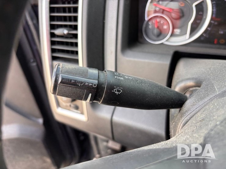 2016-dodge-ram-1500-image-82