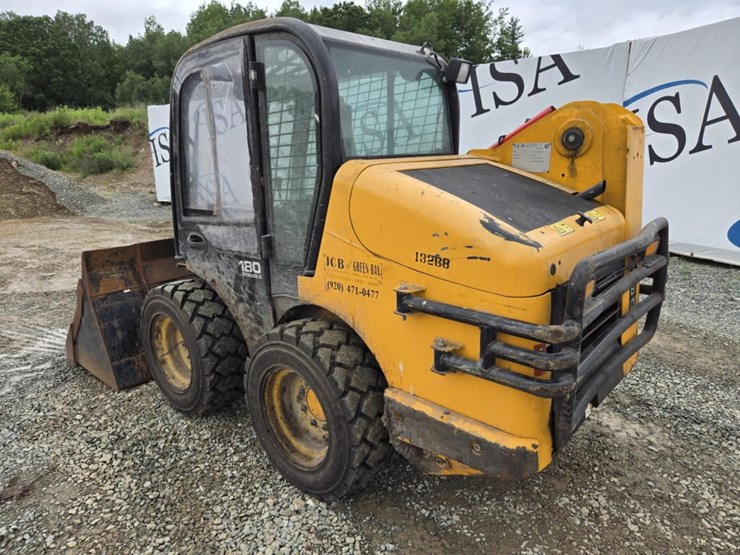 2010-jcb-180-image-3
