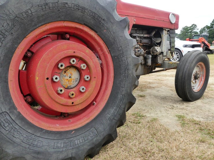 massey-ferguson-165-image-6