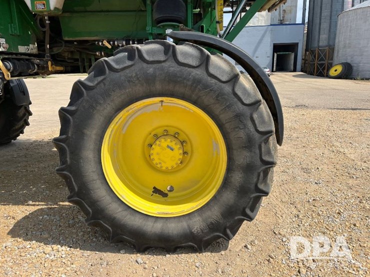 2014-john-deere-4730-image-45