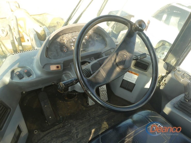 komatsu-wa250-5l-image-16