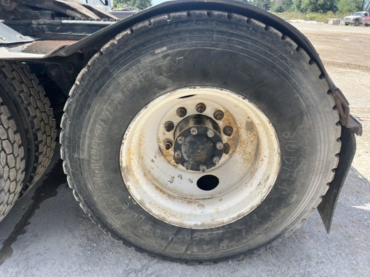 kenworth-w900b-image-56