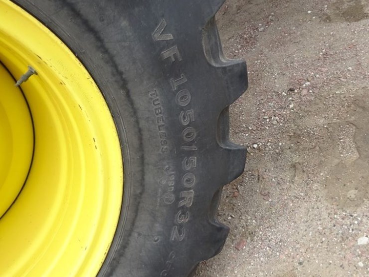 2019-john-deere-f4365-image-58