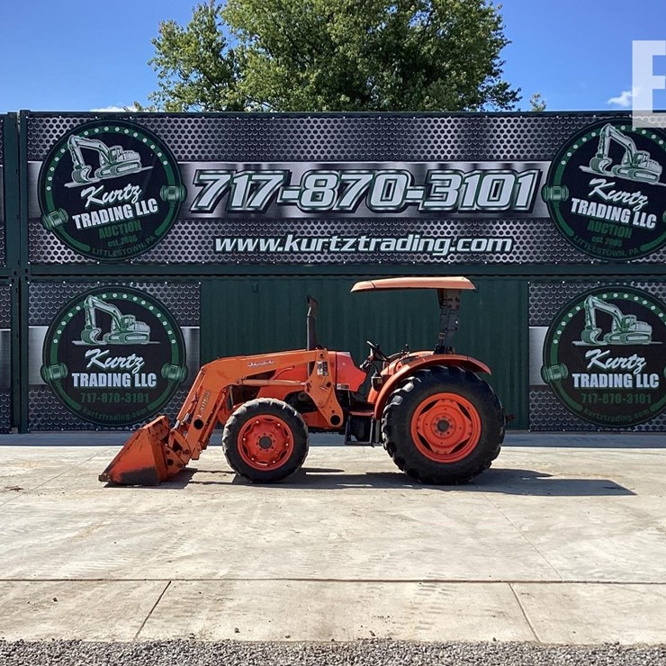 2016 KUBOTA M7060D