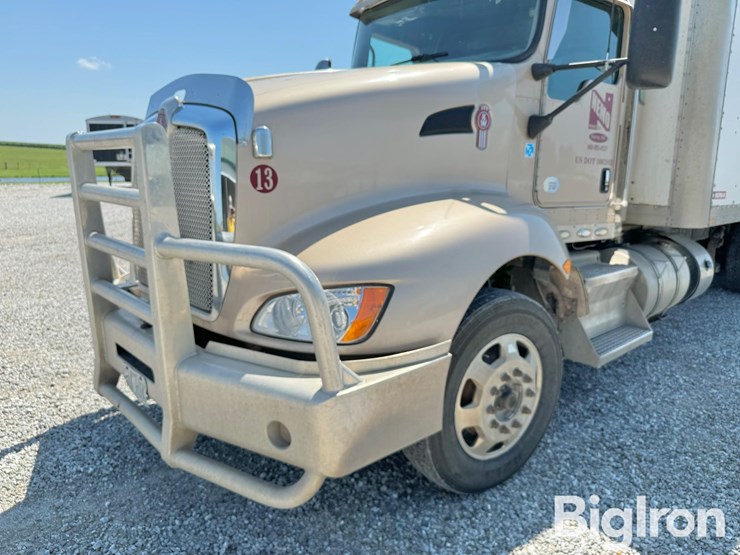 2013-kenworth-t660-image-9