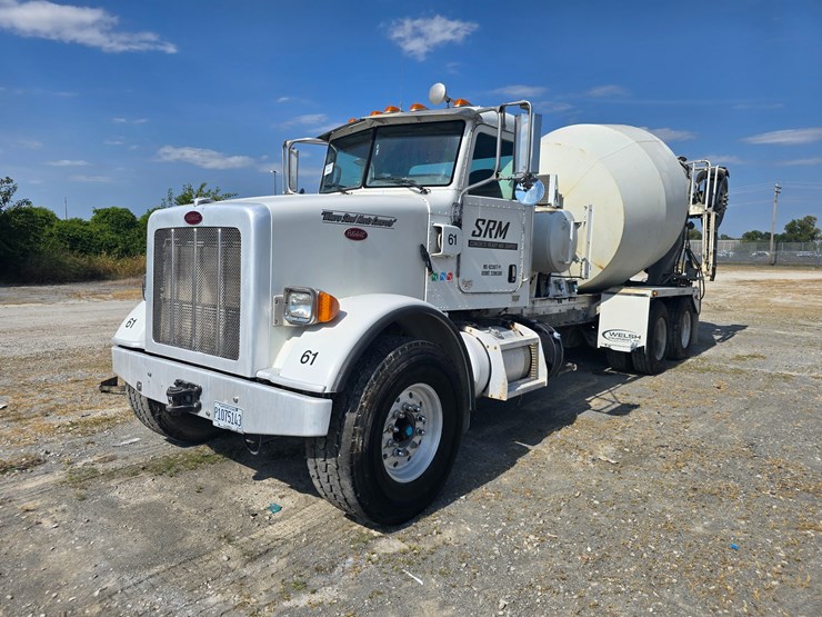 2014-peterbilt-365-image-2