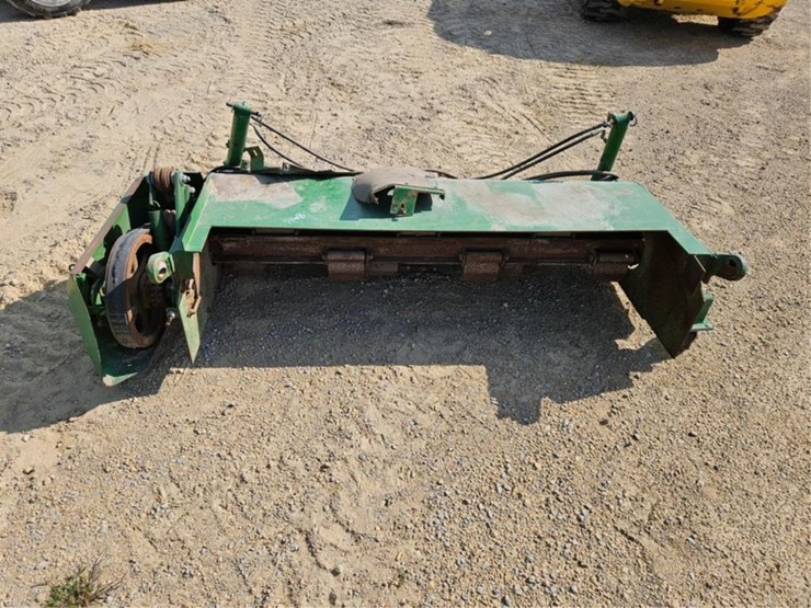 john-deere-566-image-38