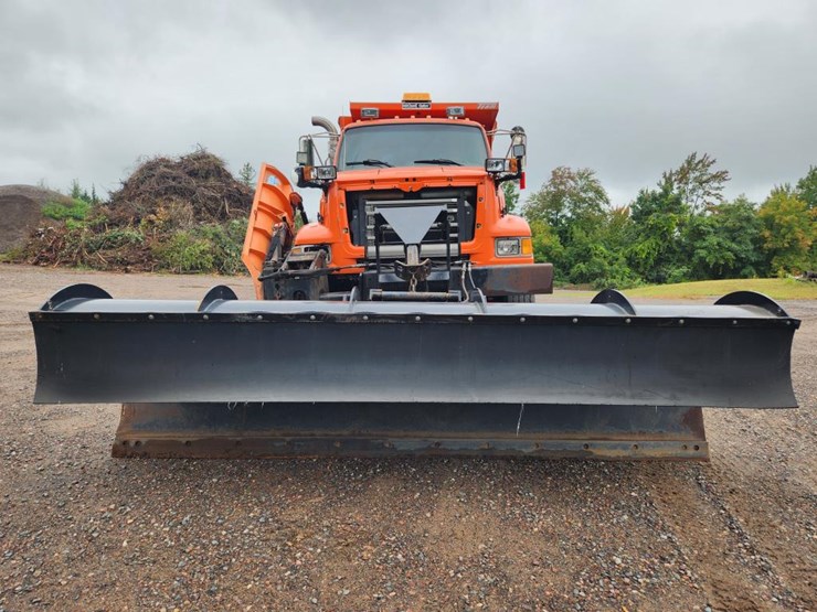 #1648-•-sterling-single-axle-patrol-truck-image-8