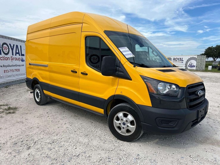 2020-ford-transit-image-2