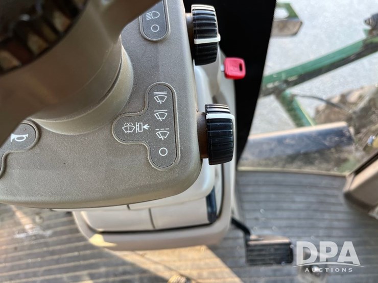 2019-john-deere-r4045-image-90