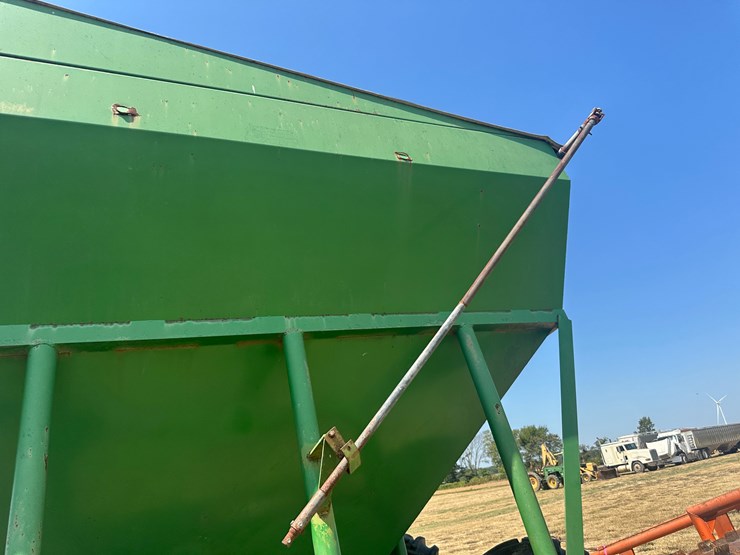 #32193-•-grain-cart-image-16