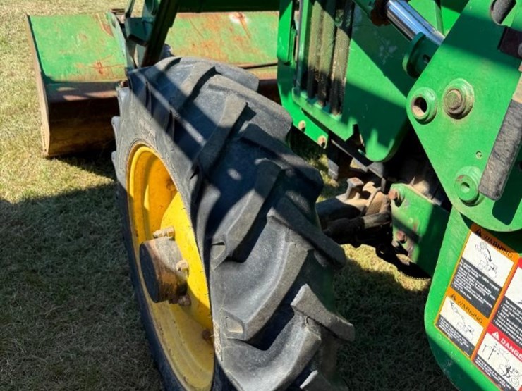 john-deere-5205-image-9