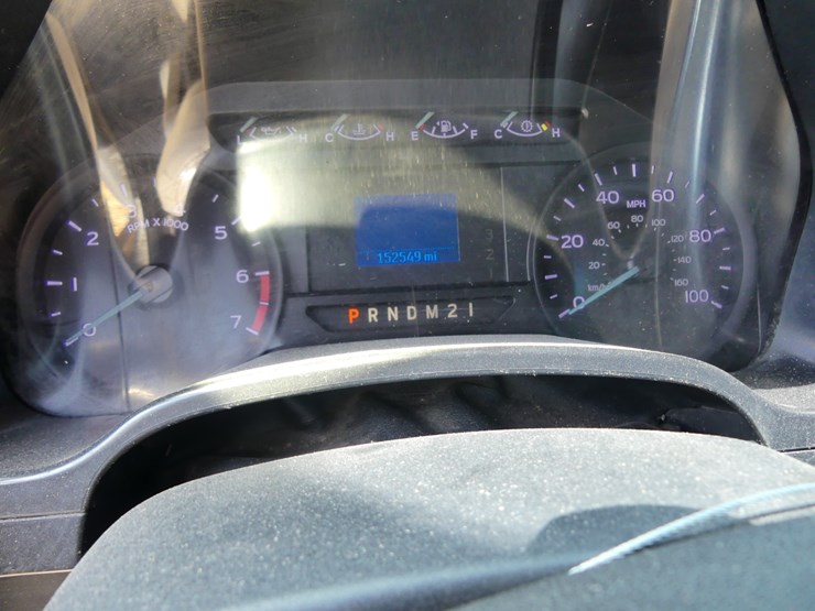 2019-ford-f350-xl-image-15