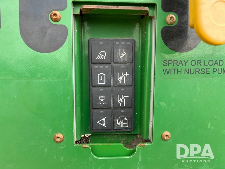 2018-john-deere-r4045-image-49