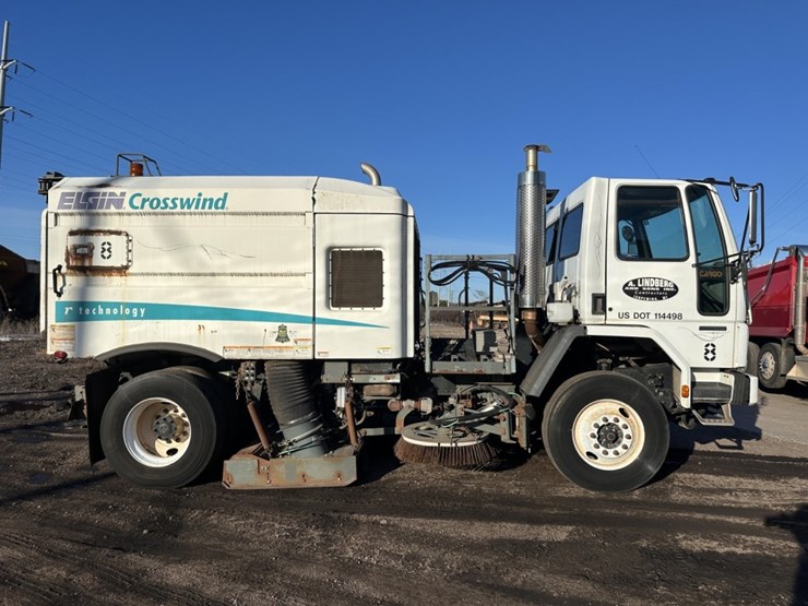 2003-sterling-sc8000-image-6