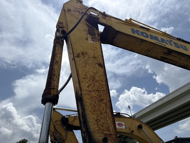 2015-komatsu-pc490-lc-11-image-14