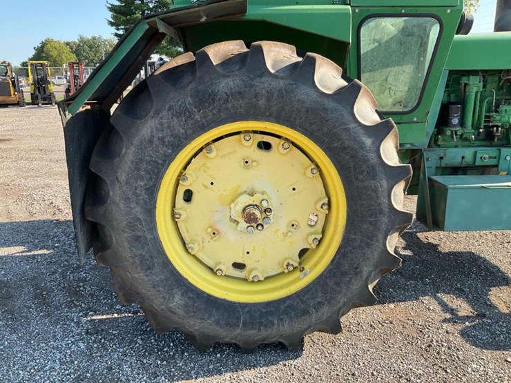 1972-john-deere-4320-image-53