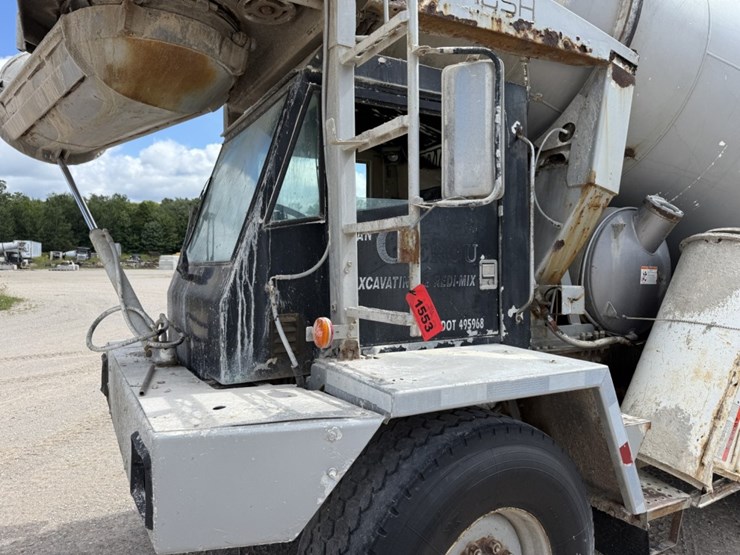 #1553-•-1991-oshkosh-mixer-truck-image-14