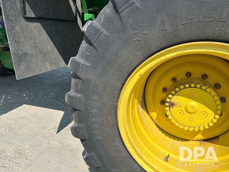 2020-john-deere-2020-image-19