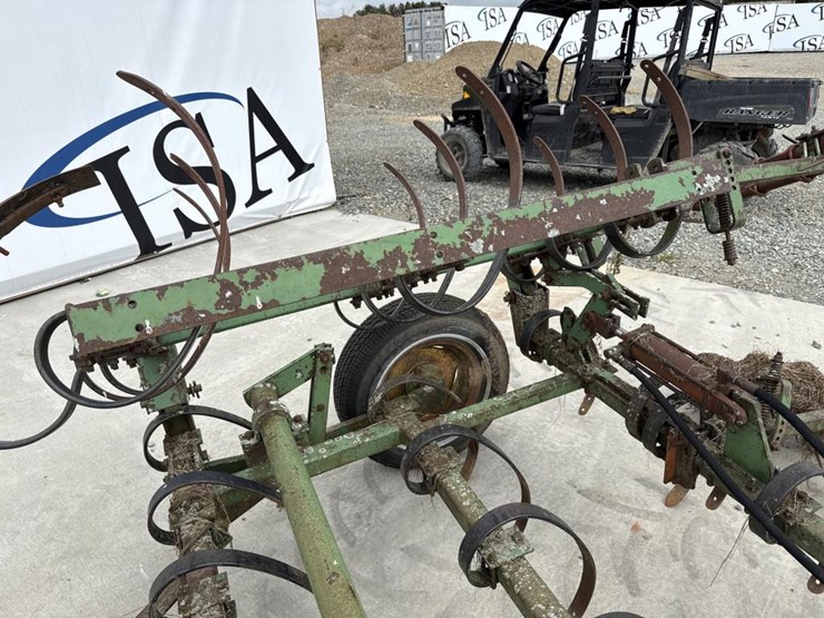 john-deere-18-image-14