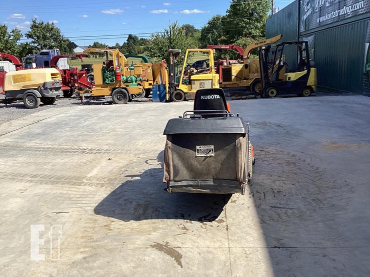 2002-kubota-g2160-image-3