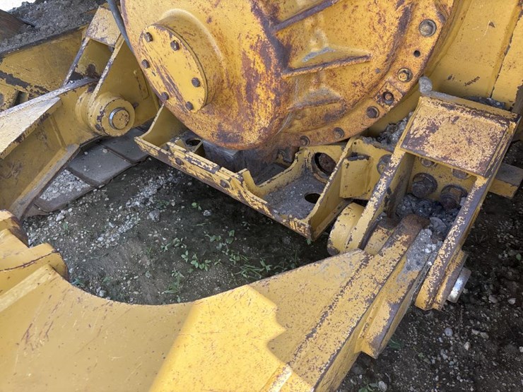2018-caterpillar-d6t-lgp-image-56