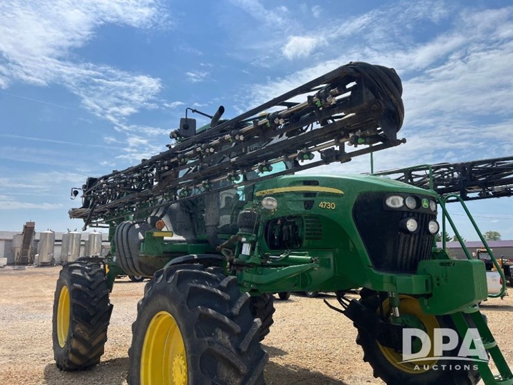 2014-john-deere-4730-image-29