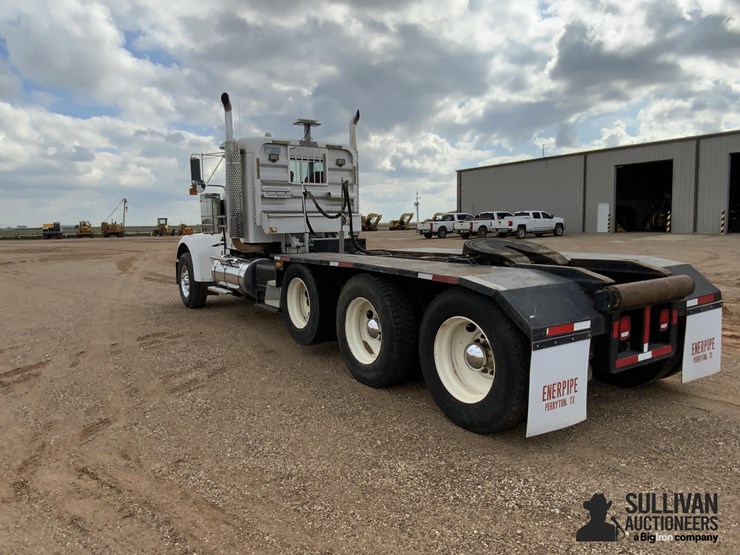 2008-kenworth-w900-image-7