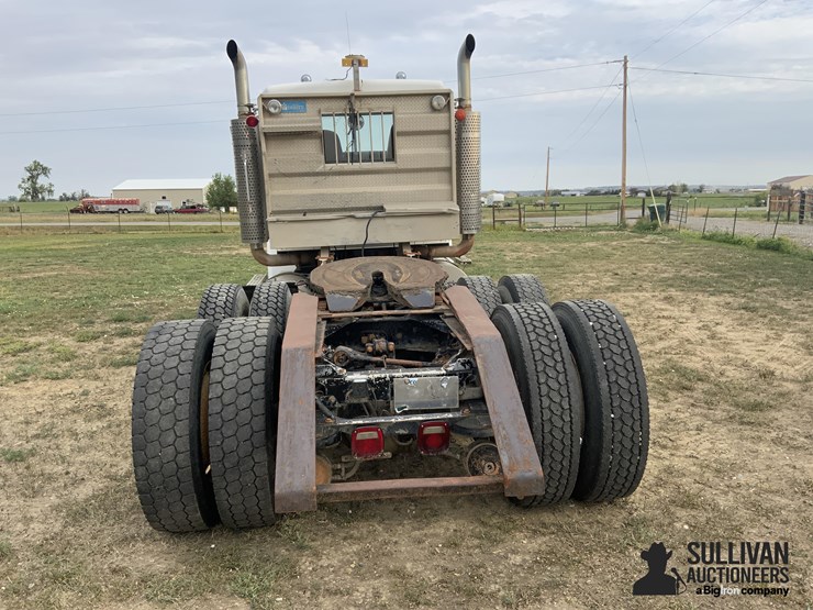 1990-kenworth-w900b-image-6