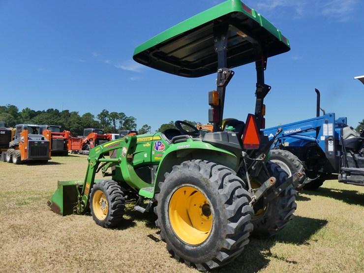 john-deere-3025e-image-4