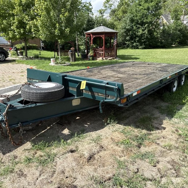 #2514 • 2004 Econoline 22’ Equipment Trailer
