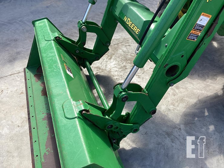 2016-john-deere-5075e-image-10