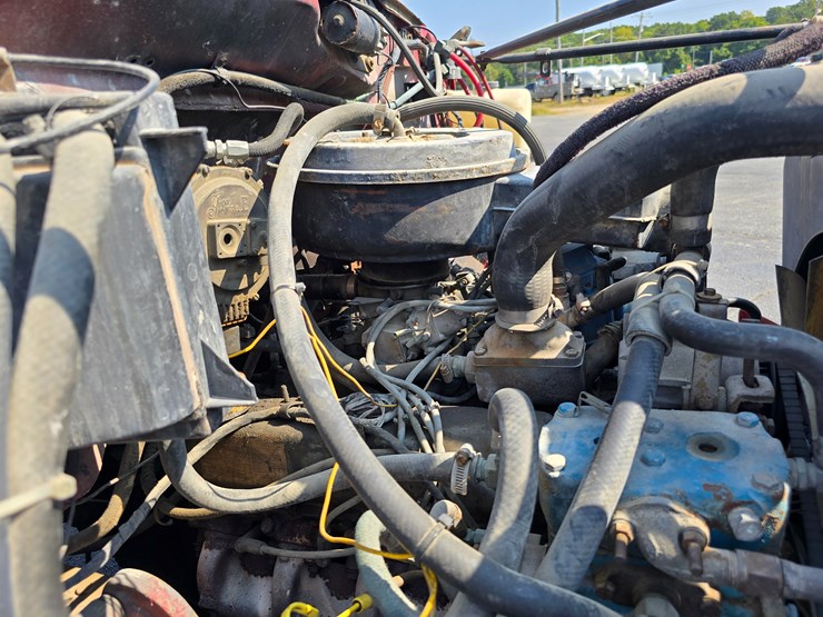1990-ford-f800-image-50