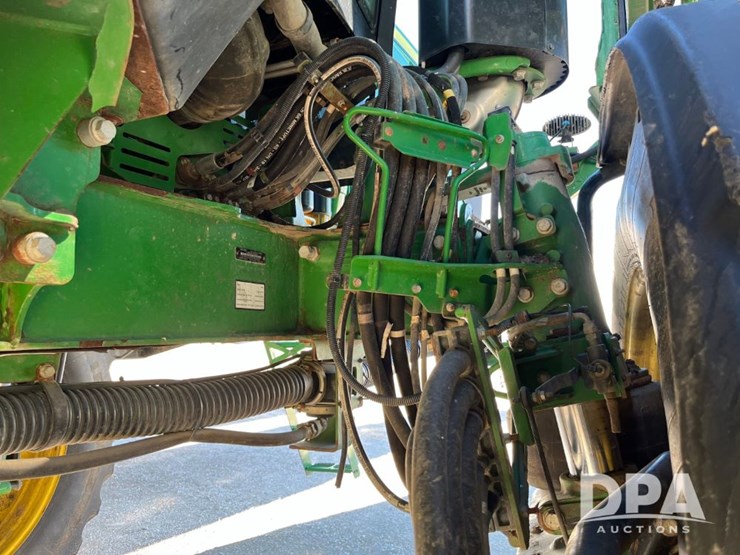 2019-john-deere-r4045-image-28