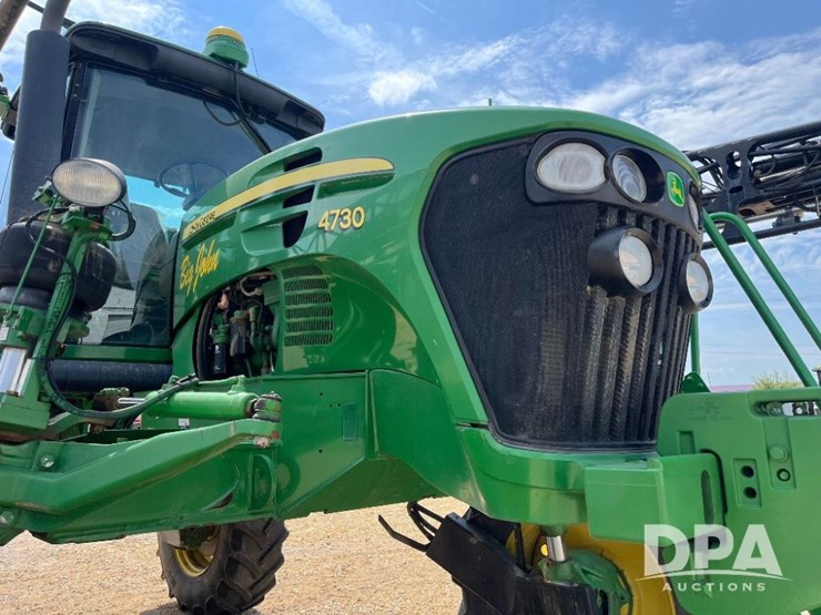 2014-john-deere-4730-image-27