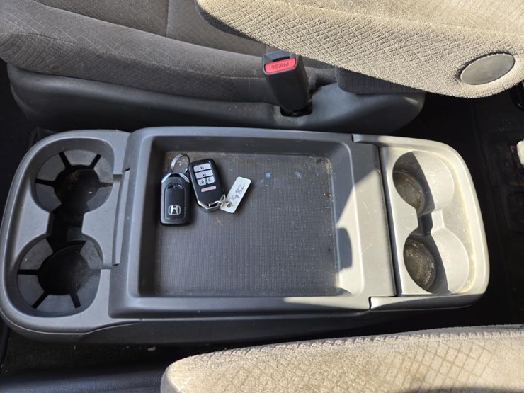 2014-honda-odyssey-image-44