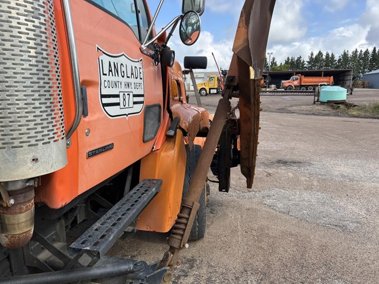 2002-caterpillar-3126-image-24