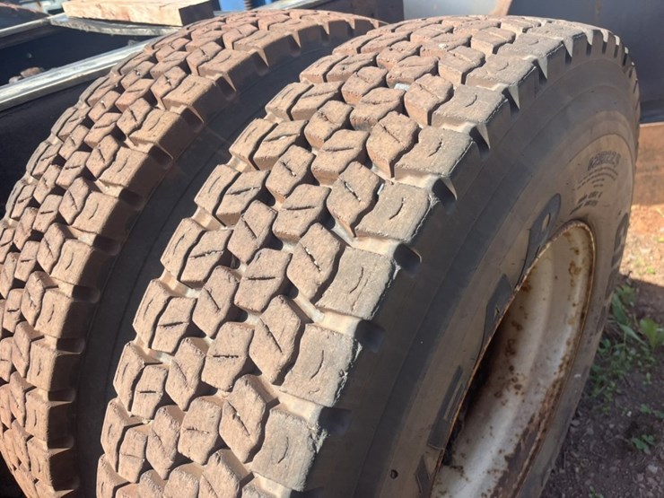 #2688-•-1998-navistar-2674-6x4-day-cab-truck-tractor-image-77