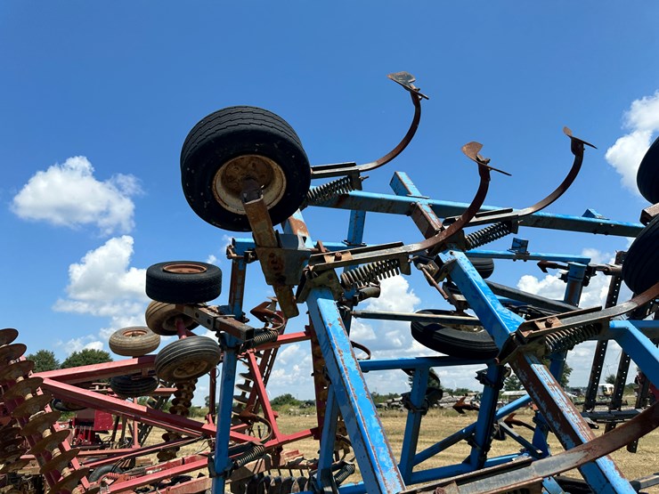 #32187-•-tiger-mate-26'-field-cultivator-image-29