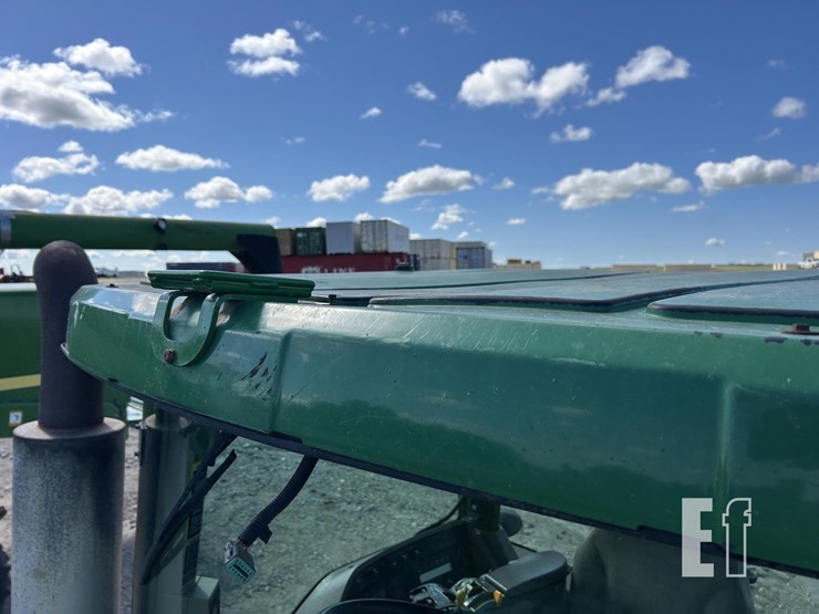 john-deere-8220t-image-39