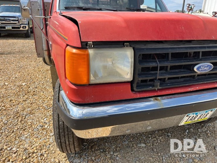 1988-ford-f-super-duty-image-27